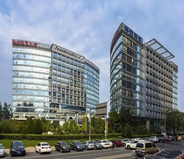 嘉城瑞杰国际财富中心办公区综合布线