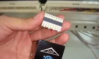 110语音配线架的线缆打法