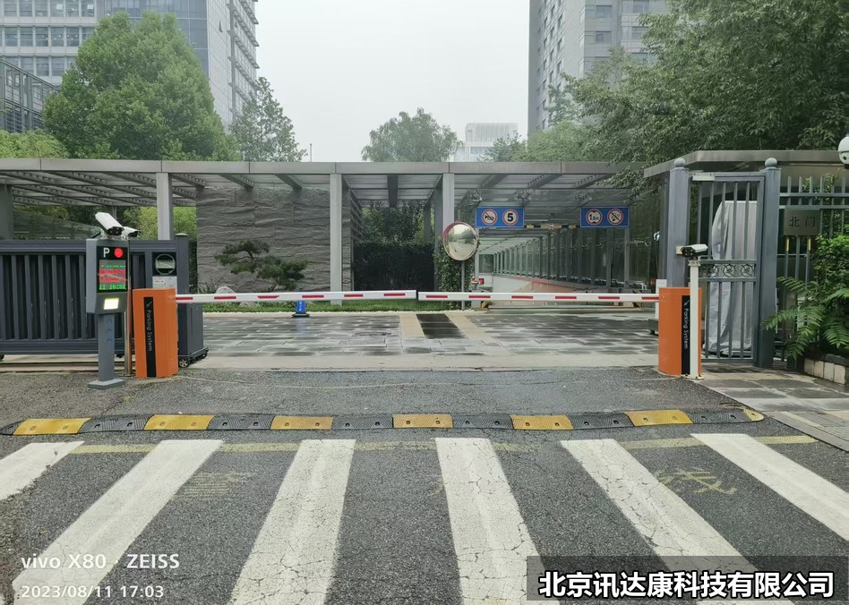 无人值守停车场怎么做?2026年设备清单、造价区间与老车场改造要点 无人值守停车场怎么做?2026年设备清单、造价区间与老车场改造要点
