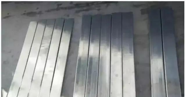 弱电工程LED显示屏安装过程图解