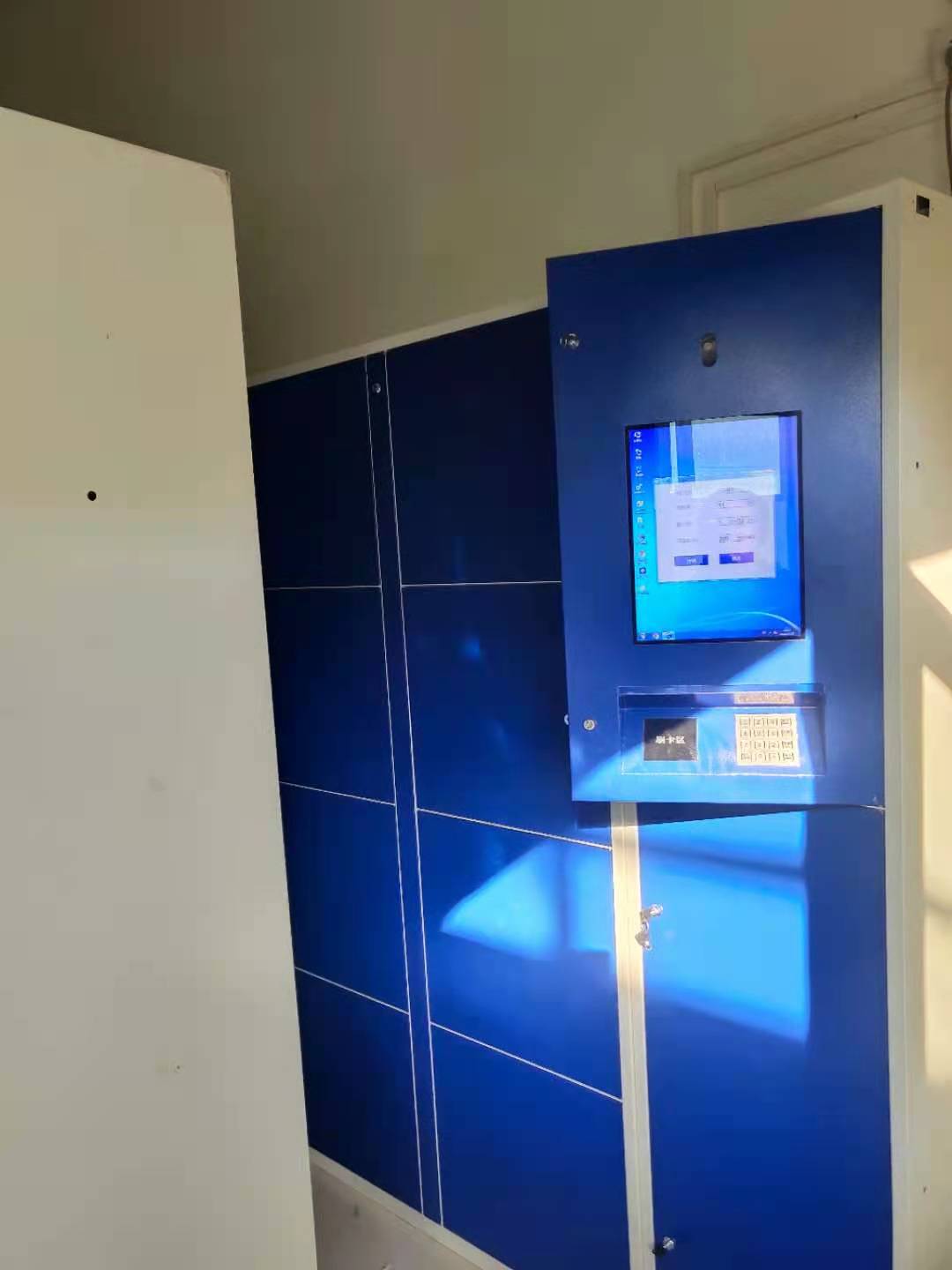 昌平分局智能柜RFID定位