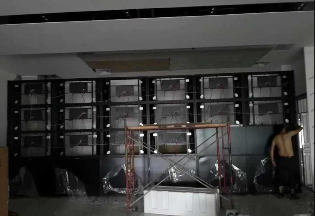 液晶拼接屏安装时5点要求必须注意