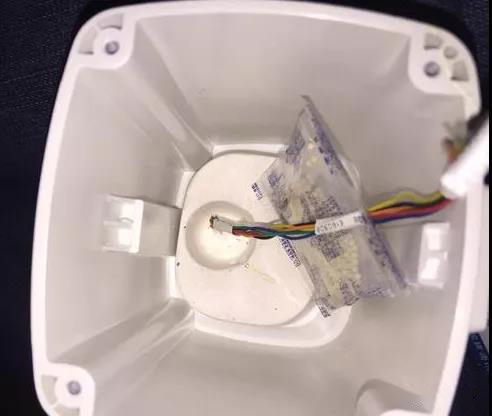 安防监控设备如何防雷防雨？