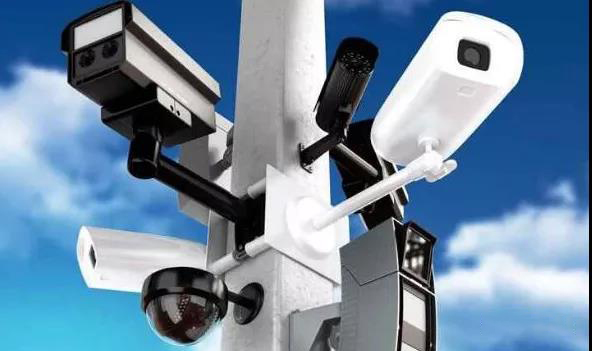 安防监控设备如何防雷防雨？