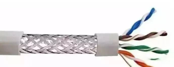 如何区分：屏蔽网线、双绞线、超五类双屏蔽网线的作用？