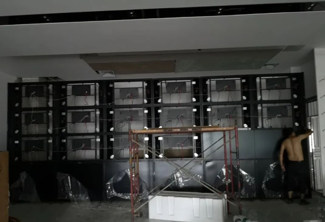 拼接屏安装时5点要求必须注意，否则后期真的苦不堪言！